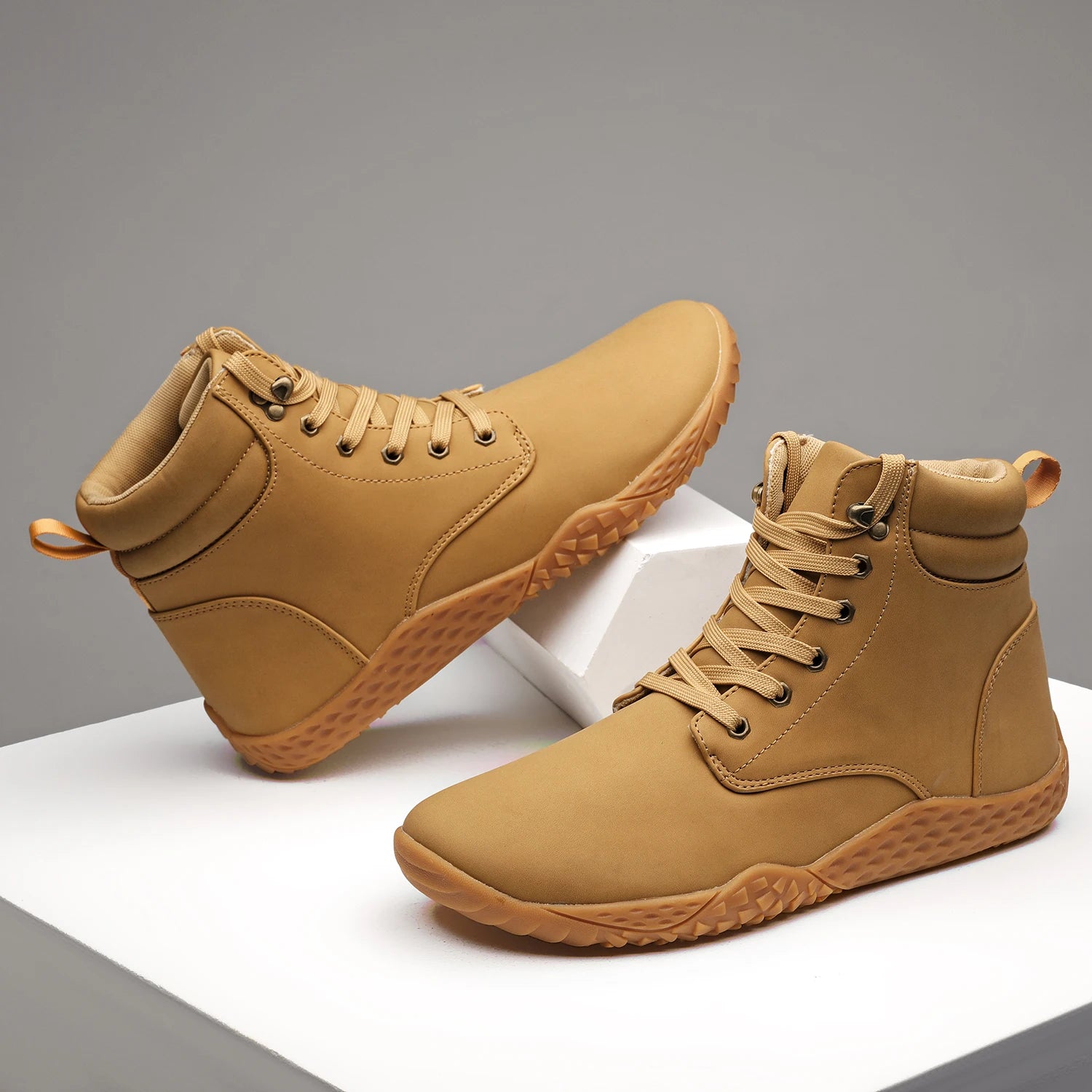 HKAZ Men’s Barefoot Cross-Trainer Sneakers